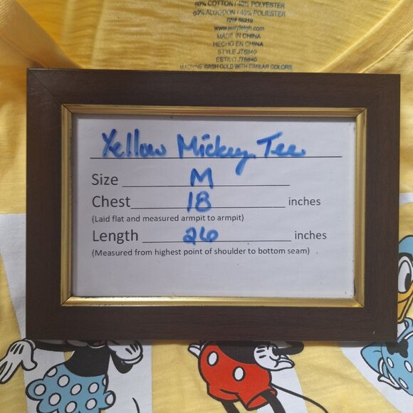 Disney Mickey and Friends Tee Shirt V Neck Womens Medium Yellow Minnie Goofy - Picture 5 of 6